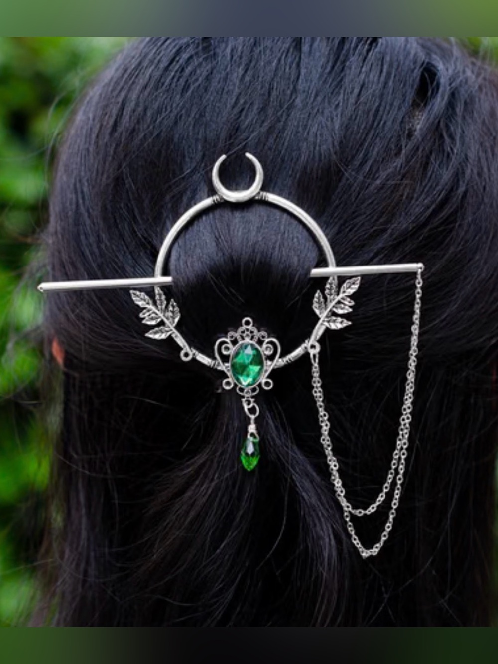 Three piece hair set…..
Silver Crescent Leaf Hair Pin and two hair clips